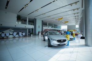 Commercial Showroom Floor Cleaning