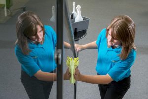 Weekly cleaning tasks for retail - clean glass